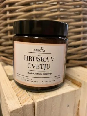 Dišeča sveča "Hruška v cvetju" 120ml.