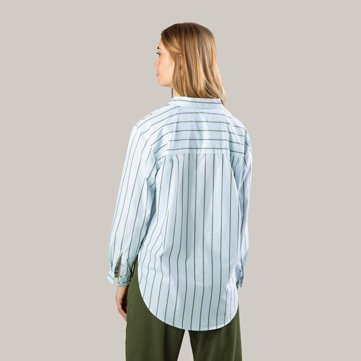 Ženska srajca iz ekološkega bombaža