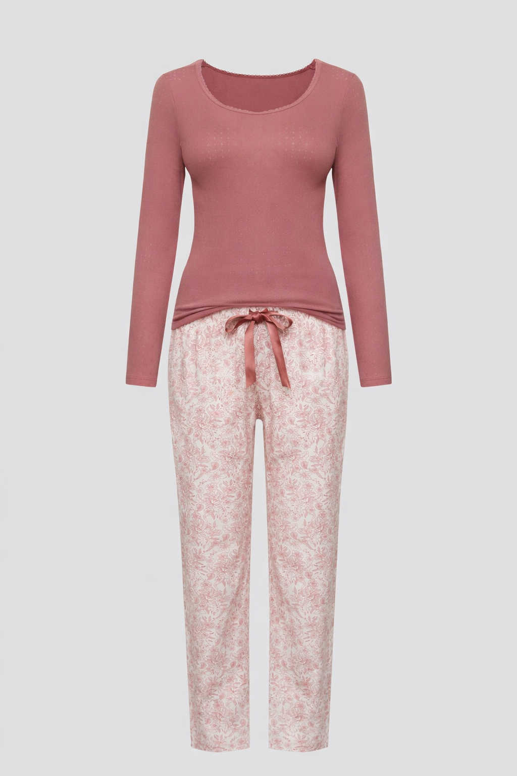 ženska pižama ženska pižama