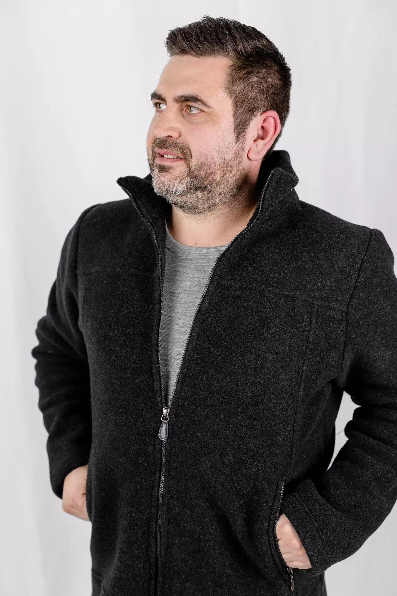 Flis jakna iz 100% merino volne, ČRNA 50-52 L Flis jakna iz 100% merino volne, ČRNA 50-52 L