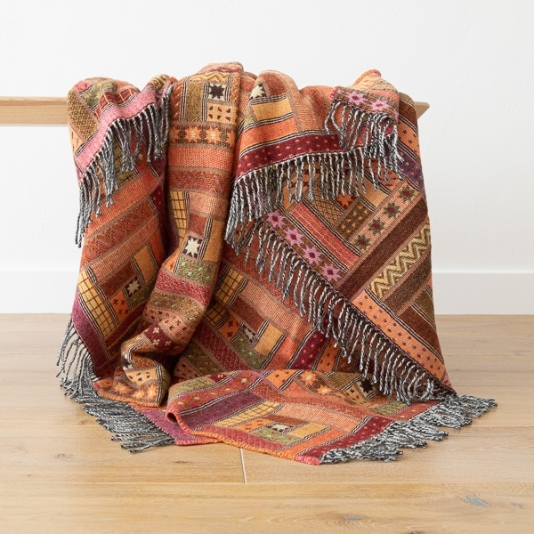 NA ZALOGI Volnena deka 130x190 M.RED ORANGE