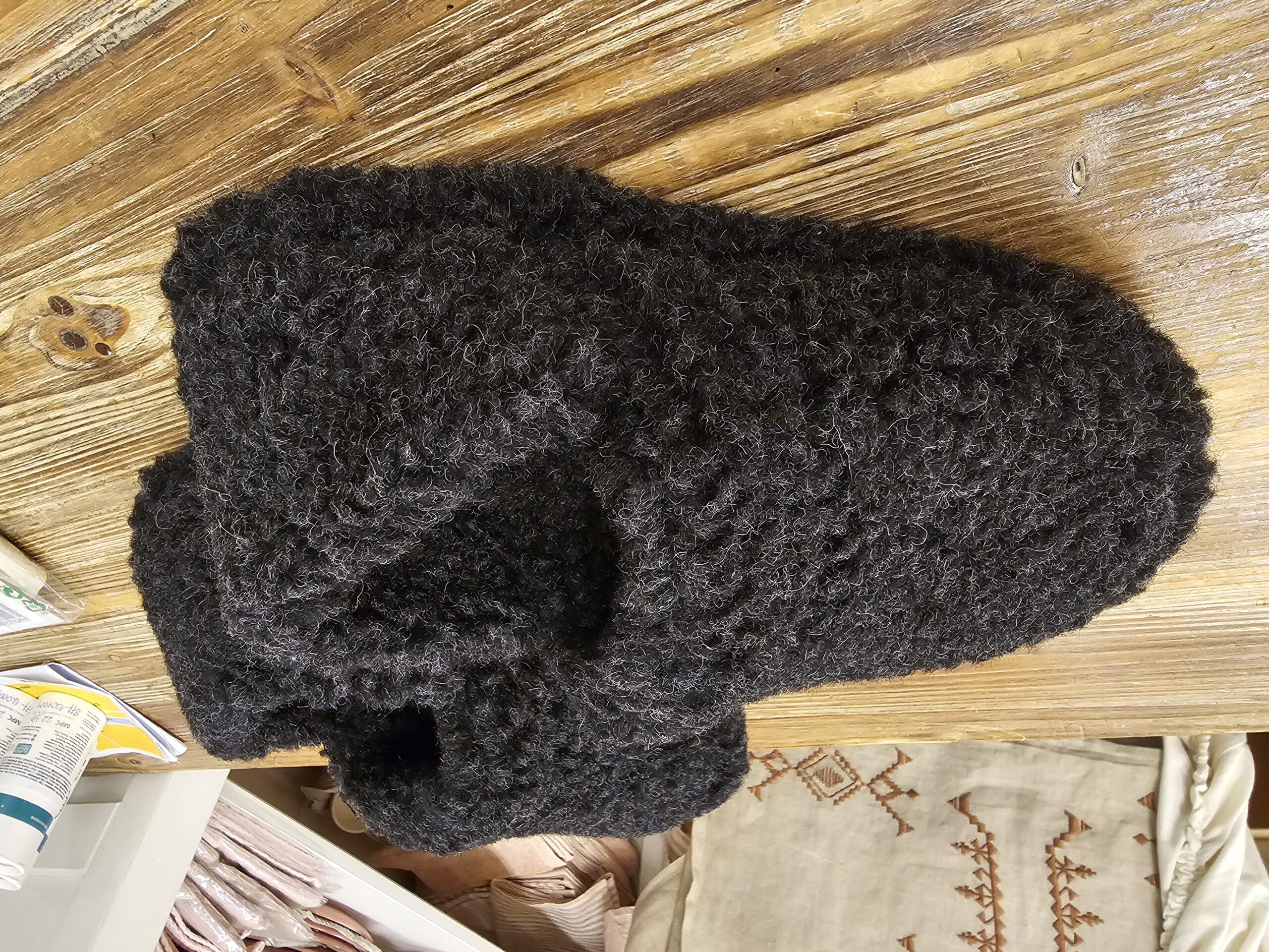 Copati iz 100% kosmatene volne t.sivi, nizki, več velikosti