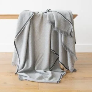NA ZALOGI Volnena odeja WoolMe 130x180 Salvatore silver