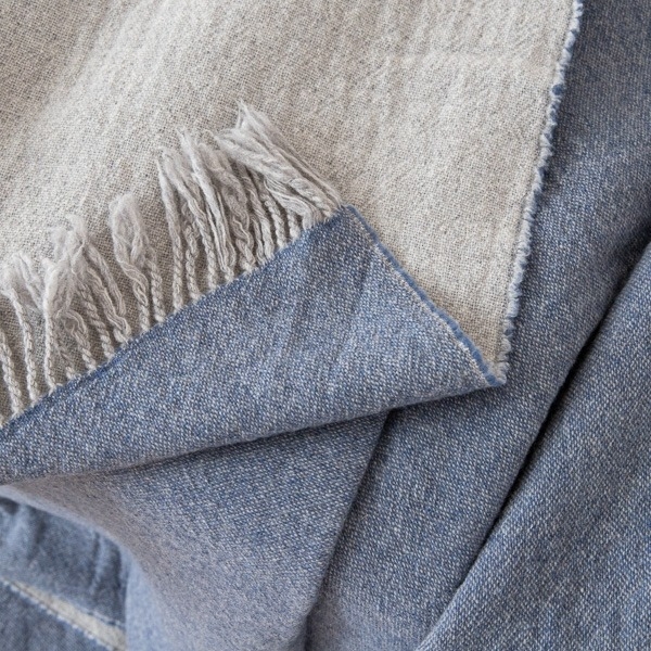 NA ZALOGI Volnena deka 130x180 merino M.DENIM