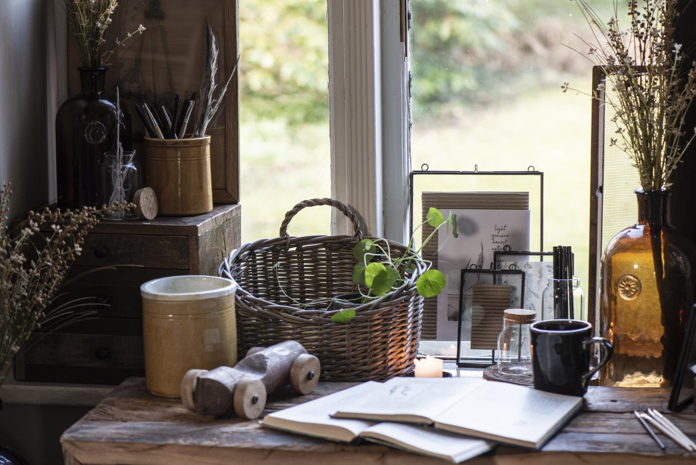 Košara stenska ali namizna 2917 Košara stenska ali namizna 2917