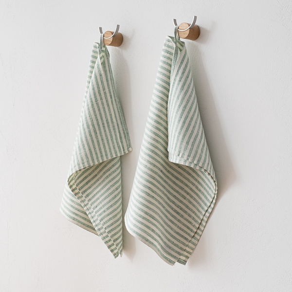 Krpa iz 100% lana forest green Brittany 47x65