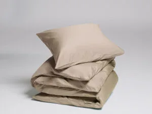 Posteljnina iz ekološkega bombaža saten WARM TAUPE več dimenzij Posteljnina iz ekološkega bombaža saten WARM TAUPE več dimenzij
