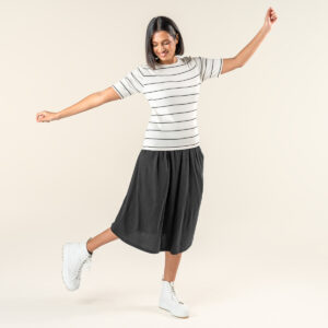 Ženska majica KR iz 100% eko bombaža črte ČRNA