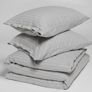 Posteljnina flanela siva črtasta, razl.dim.