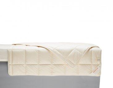 Celoletna odeja bom/bom Bianca