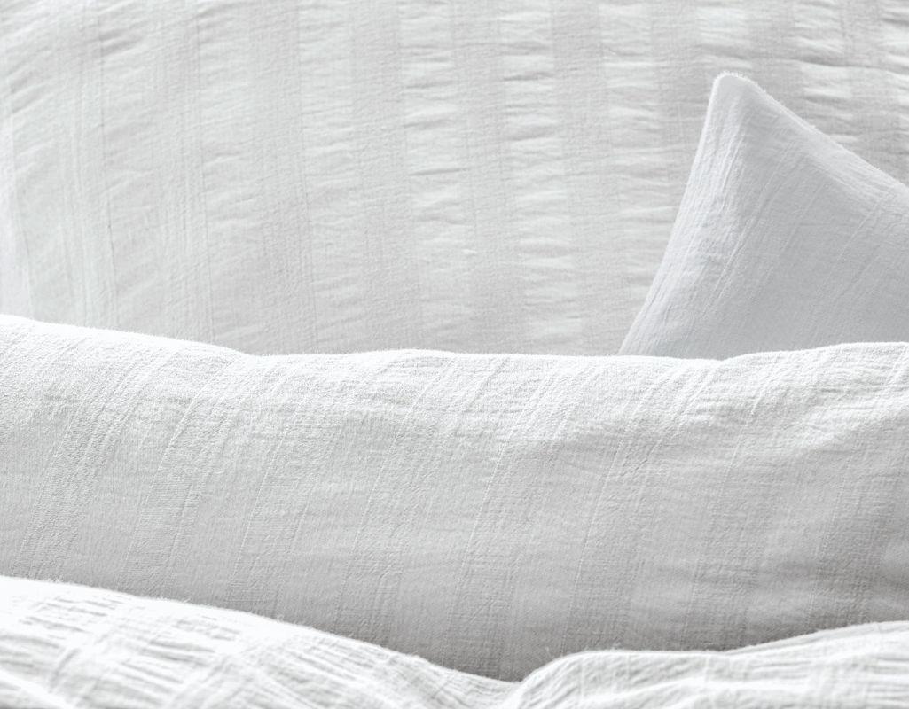 Posteljnina Crinkle bela smetana 140x200, 50x70