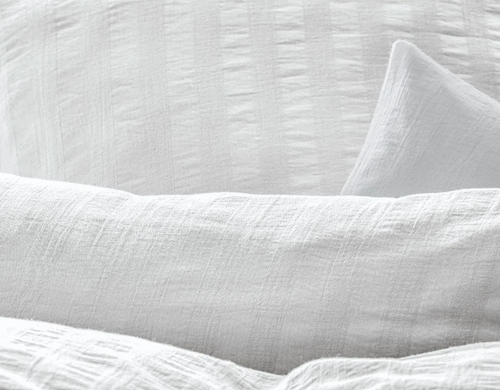 Posteljnina Crinkle bela smetana 140x200, 50x70 Posteljnina Crinkle bela smetana 140x200, 50x70