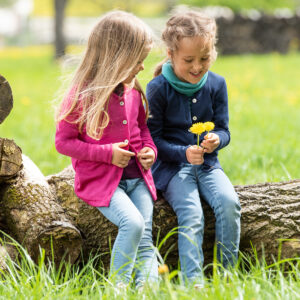 Otroški šal navy - volna, svila unisize