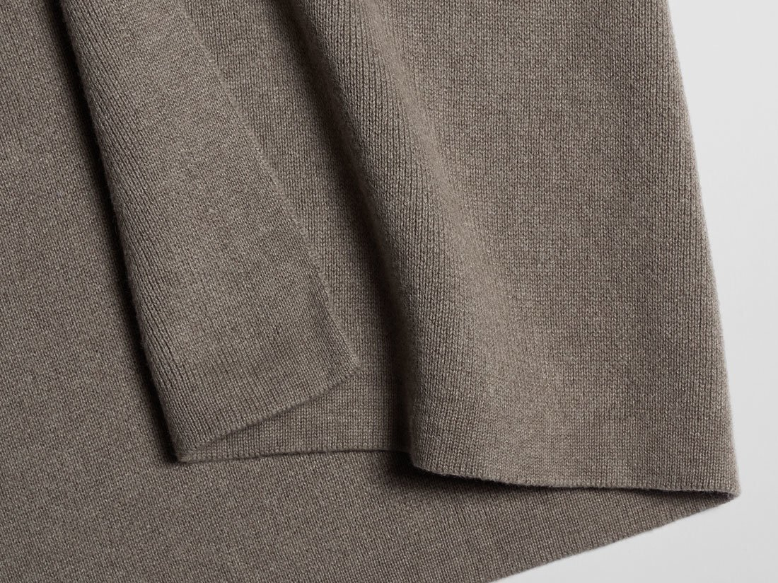 Pleteni plet iz 100% eko bombaža taupe Pleteni plet iz 100% eko bombaža taupe