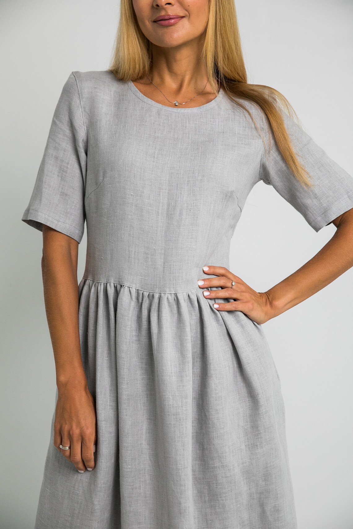 Obleka 1228, 100% lan, SIVA L