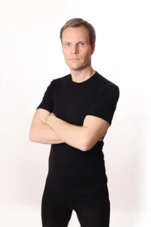 Moška majica KR iz 100% volne ČRNA XS do XXXL