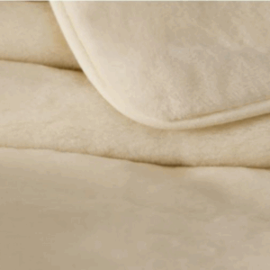 Volnen dvoplastni nadvložek MERINO krem