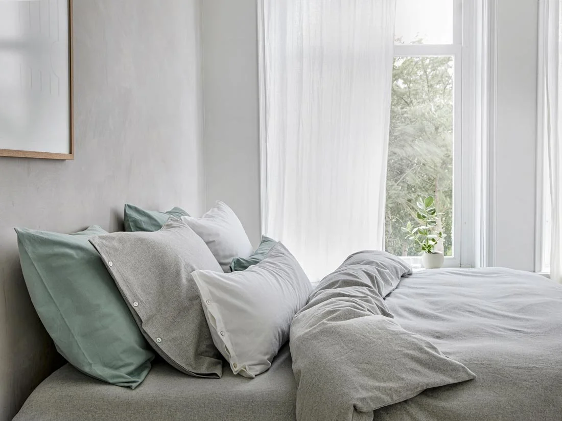 Posteljnina flanela light grey razl.dim.