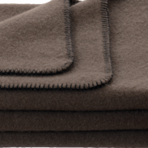 Otroška odeja 100% ovčja volna INN velur RJAVA dve dim. Otroška odeja 100% ovčja volna INN velur RJAVA dve dim.