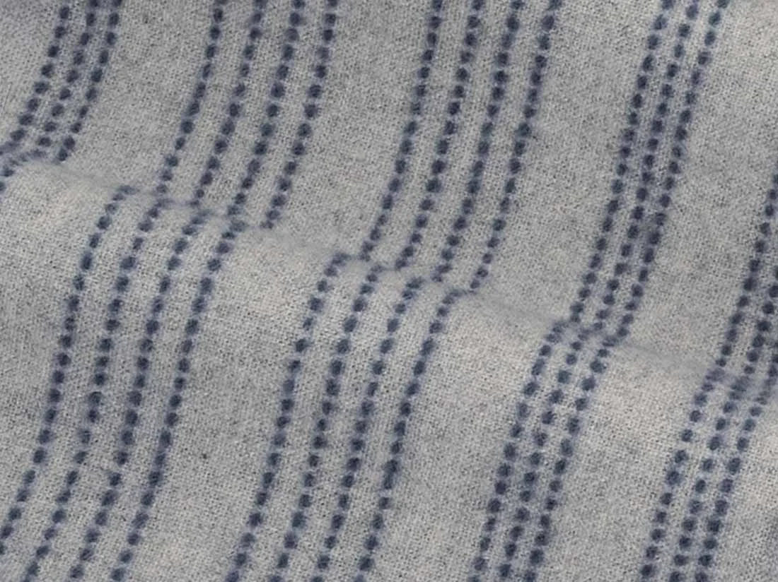 Spodnji del moške pižame iz eko flanele, siva črtasta