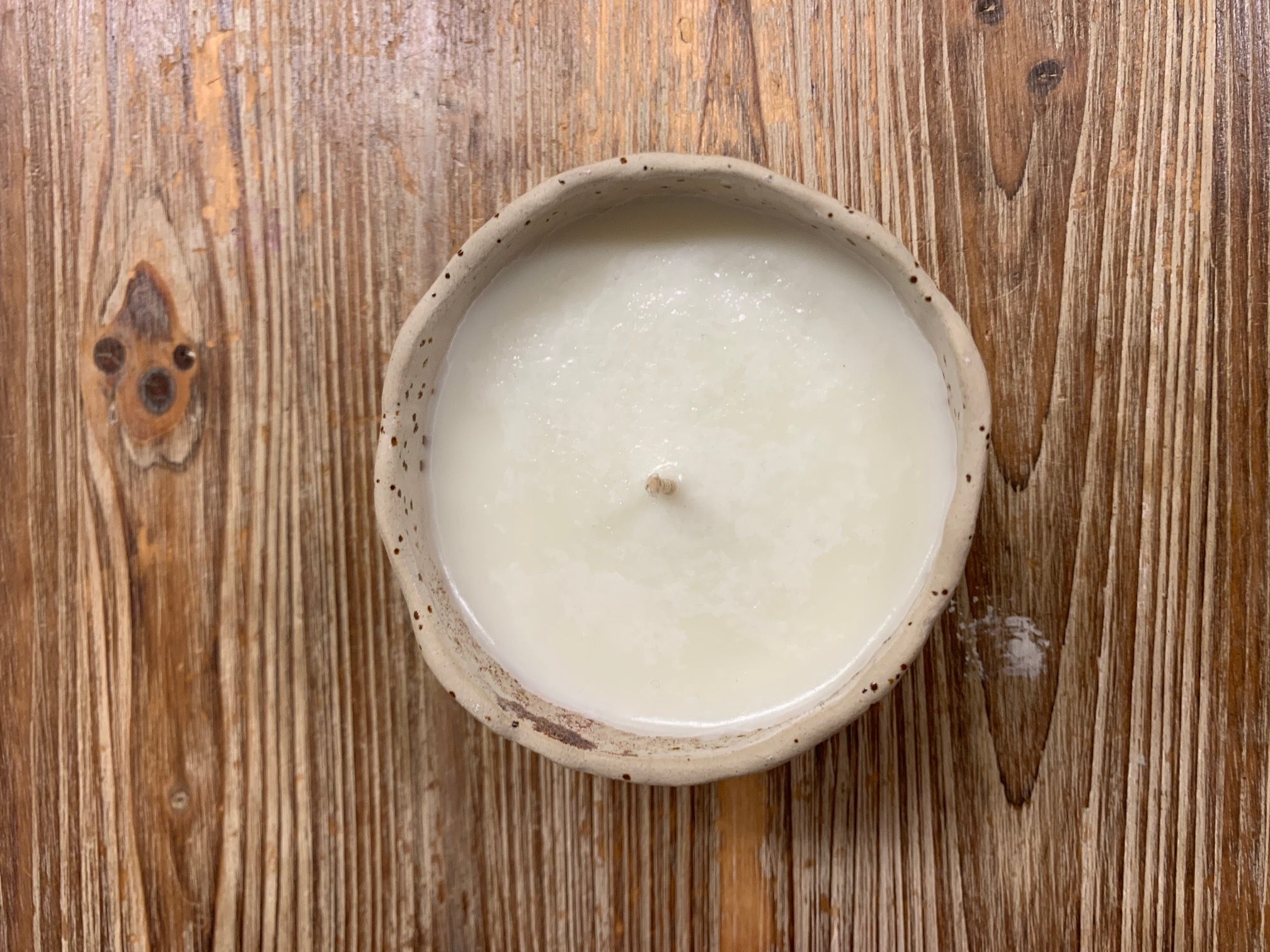 Sveča v keramični posodi "Sadje in cimet" 200g.