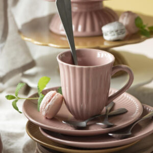 Krožnik coral almond Krožnik coral almond