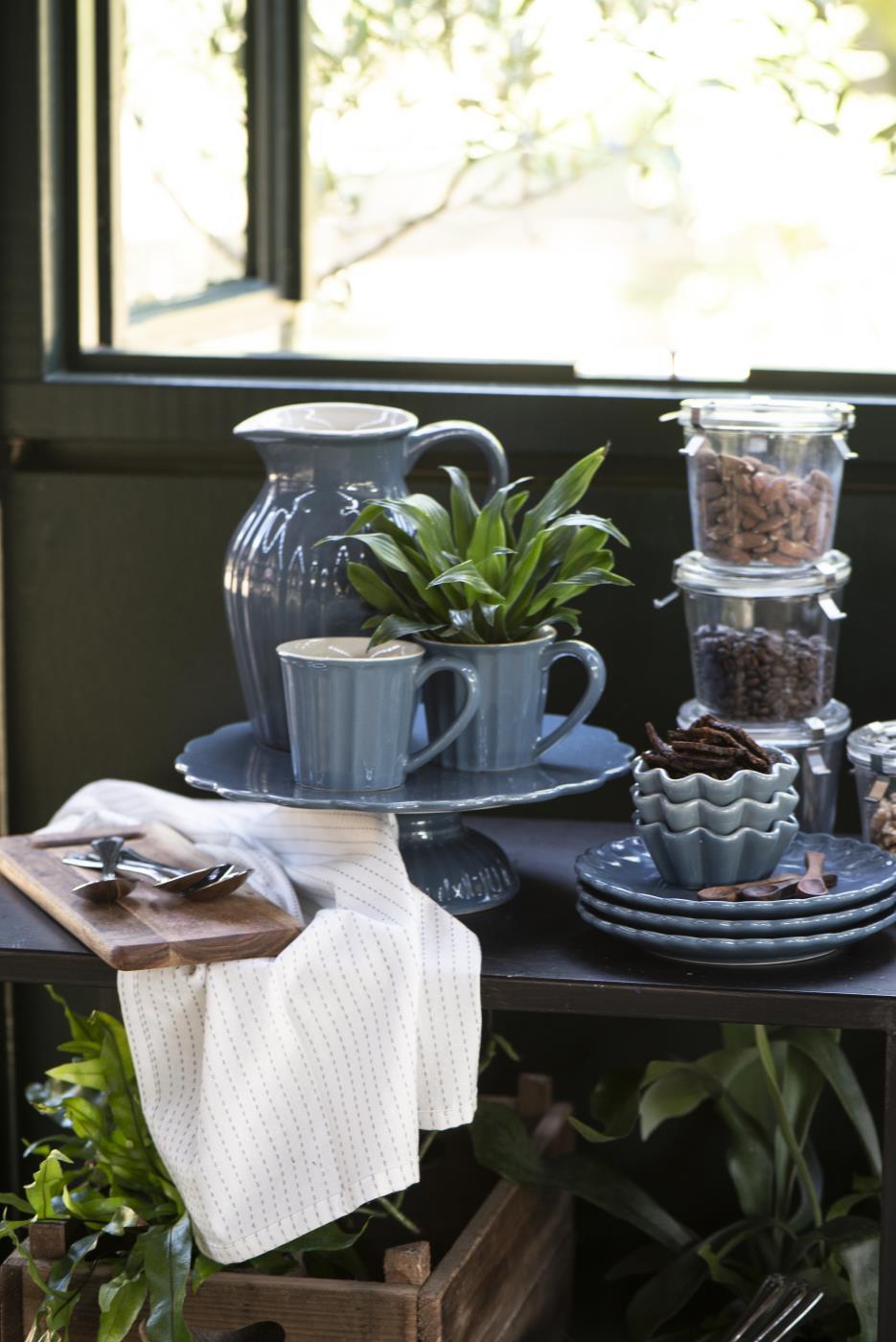 Vrč 1,7l moder Vrč 1,7l moder