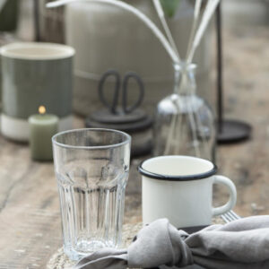 Emajlirana skodelica butter cream