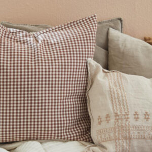 Prevleka 100% lan 40x60 vezenje w/light brown