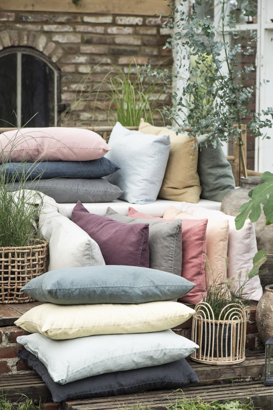 Prevleka iz 100% lanu 40x60 faded rose Prevleka iz 100% lanu 40x60 faded rose