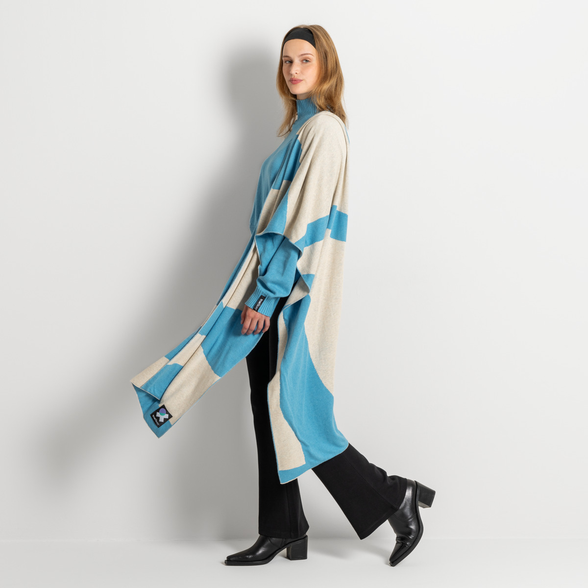 Šal iz volne in ekološkega bombaža, MODER/NATUR