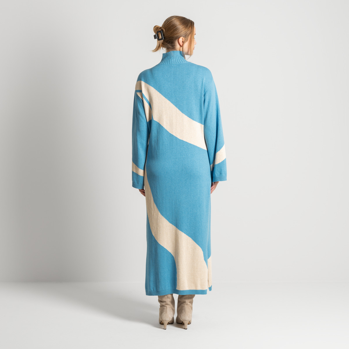 Ženska obleka Eela 80% ekološki bombaž, 20% volna MODRA/NATUR